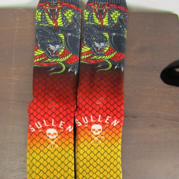 SULLEN | HOLD STILL SNAKES PANTHERS | TATTOOS | URBAN | CALF HIGH SOCKS - Picture 3 of 4